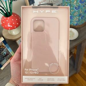 NWT IPhone 12/12 Pro Pink Case